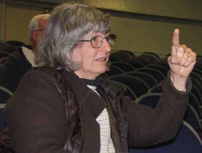 Jane Clukay of Groton asks a question about how proposal for a transmission cable in Long Island sound would be handled if the Blue Plan is adopted.