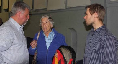 Sidney Van Zandt of Groton, center, talks to Connecticut Sea Grant Director Sylvain De Guise, left, and Christian Fox, Blue Plan outreach coordinator, after the May 14 public meeting.